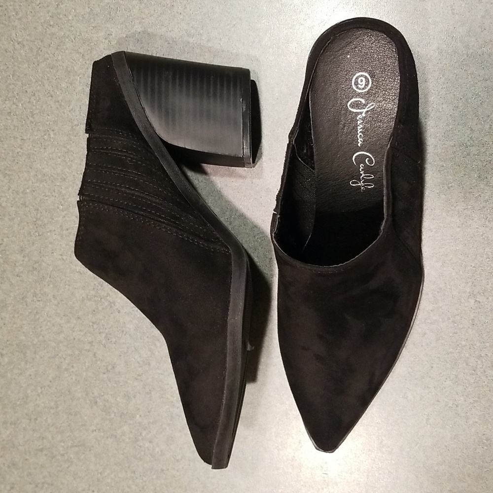 Jessica Carlyle blacksuede Mules new size 8.5, 9, & 10M available